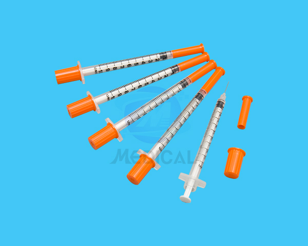 Disposable insulin syringe